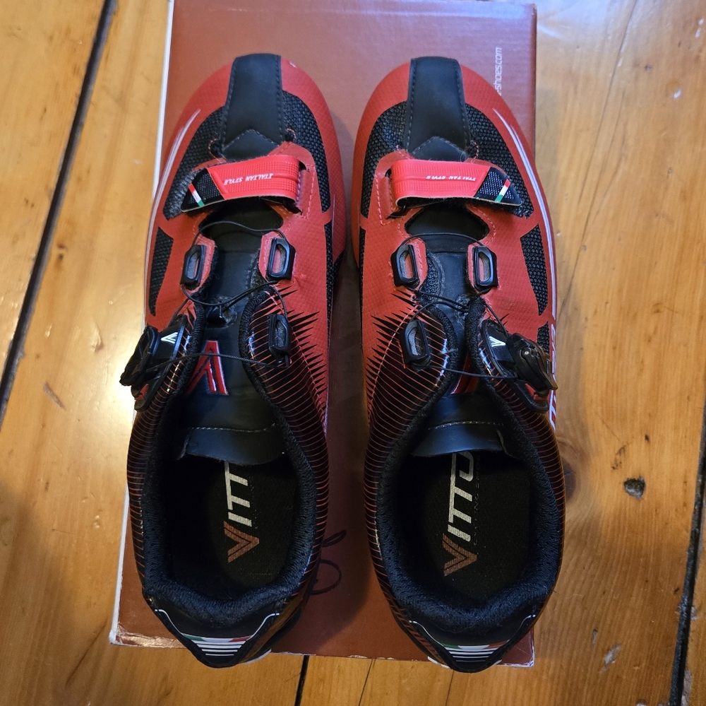 Vittoria cycling shoes - EU 40